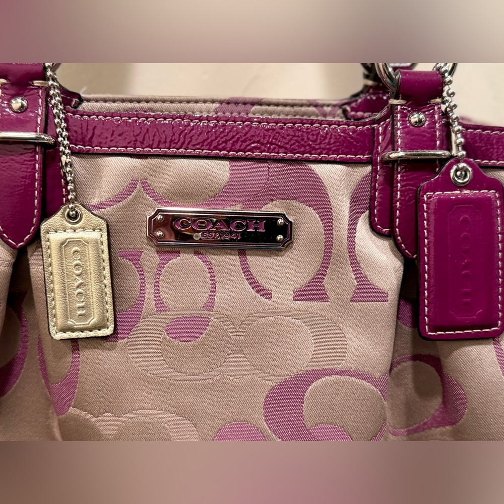 Coach Signature Canvas Tote Bag Purple Patent Leather Trim Shoulder Bag - Picture 3 of 10
